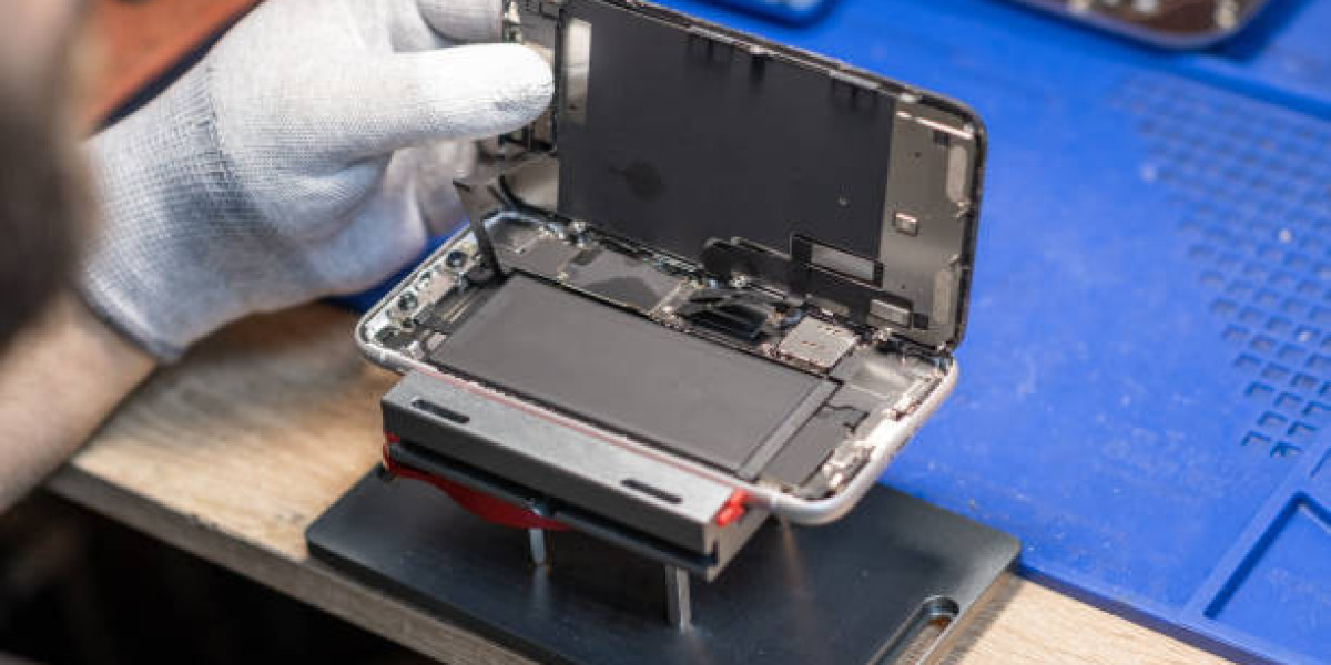 iPhone Battery Repair Rochester – Trusted Service by Mega Fone