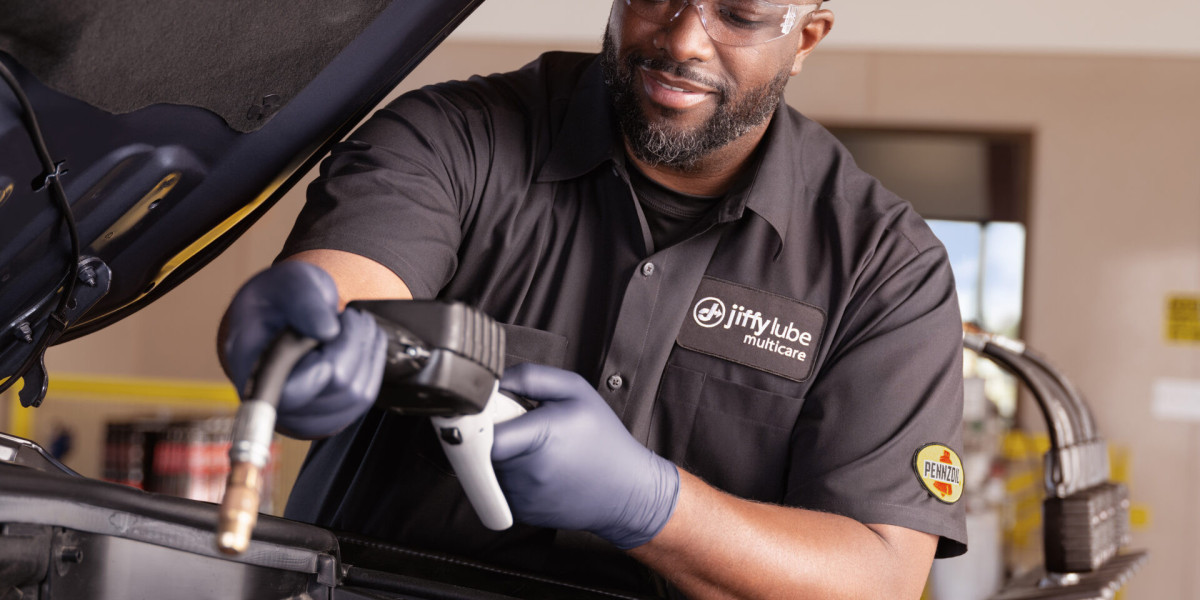 Your Trusted Oil Change Service in Champaign: Jiffy Lube