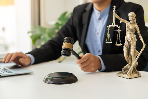 How a San Francisco Criminal Defense Attorney Can Help with DUI Charges