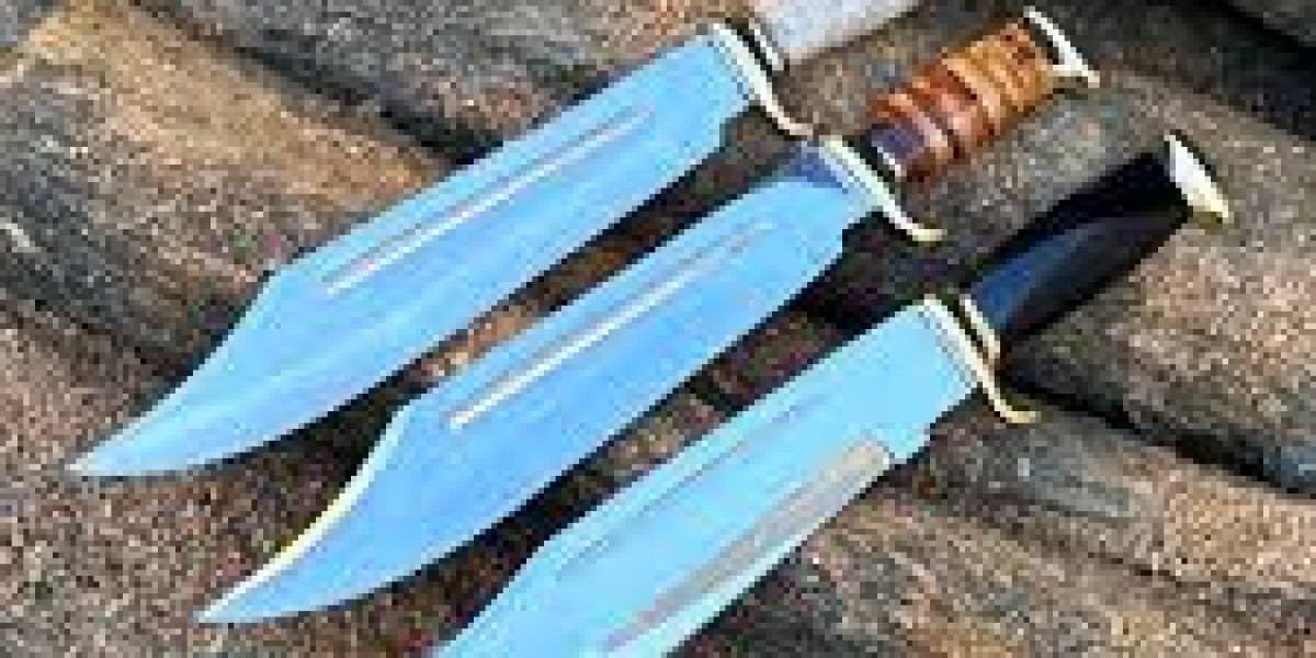 Crocodile Dundee: The Legacy Behind the Iconic Bowie Knife