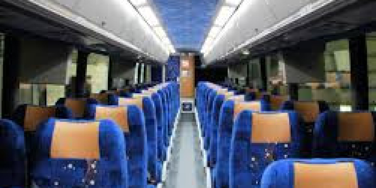 How to Book a Charter Bus for a Student Tour in Ontario