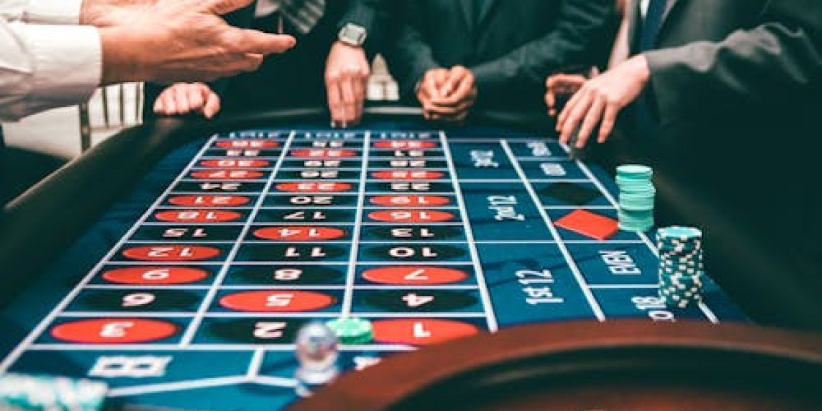 Le strategie vincenti per massimizzare i bonus dei casinò online: Analisi delle offerte promozionali e delle loro implic