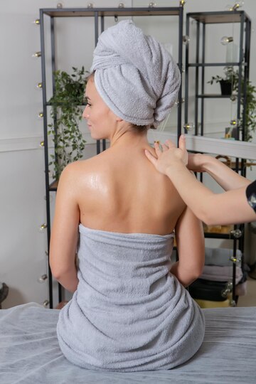 Why Are Bacne Scars So Stubborn & How Can You Treat Them?
