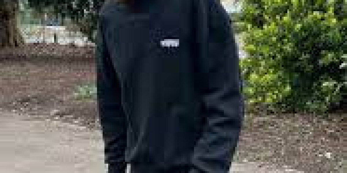 UpInFlames Clothing: Redefining Bold Streetwear with Style