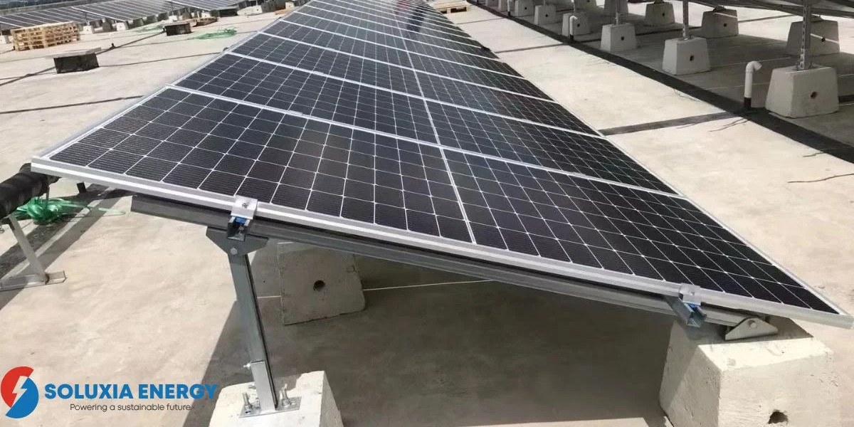 Powering Pakistani Homes: A 2025 Guide to Installing Roof Solar Panels