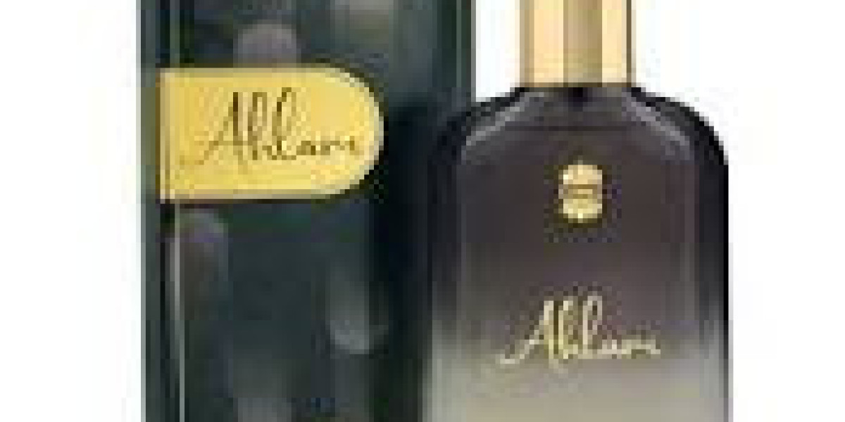 Dehn Al Oud & Oud and Roses Perfume in UAE – History, Craft, and Prices