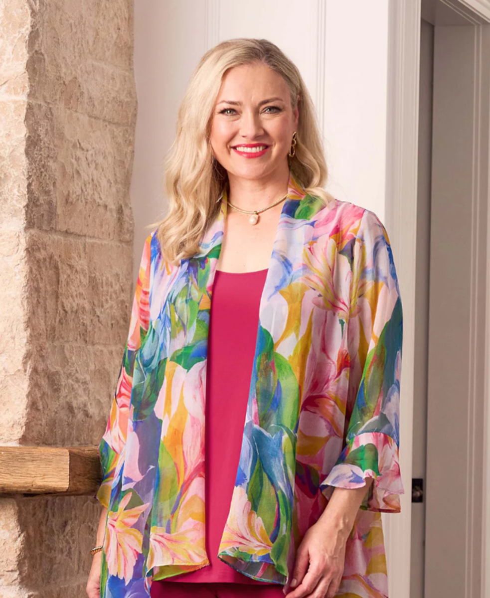 Tips on Choosing the Perfect Full-Figured Mother of the Bride Dress – Timeless Pages