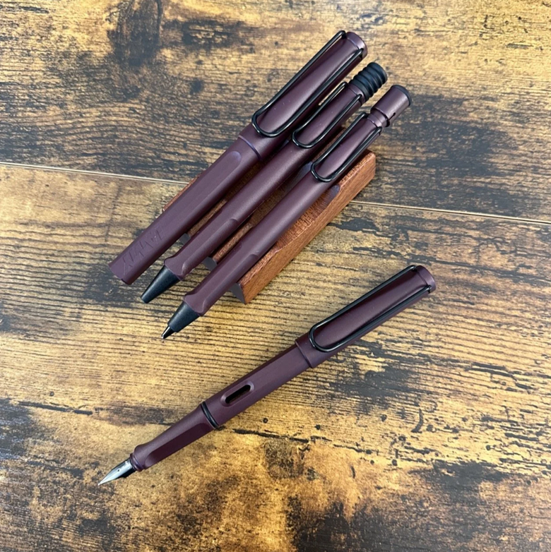Designer Pens: The Ultimate Buying Guide to Enhance Your Writing - Opinion Point Opinion Point