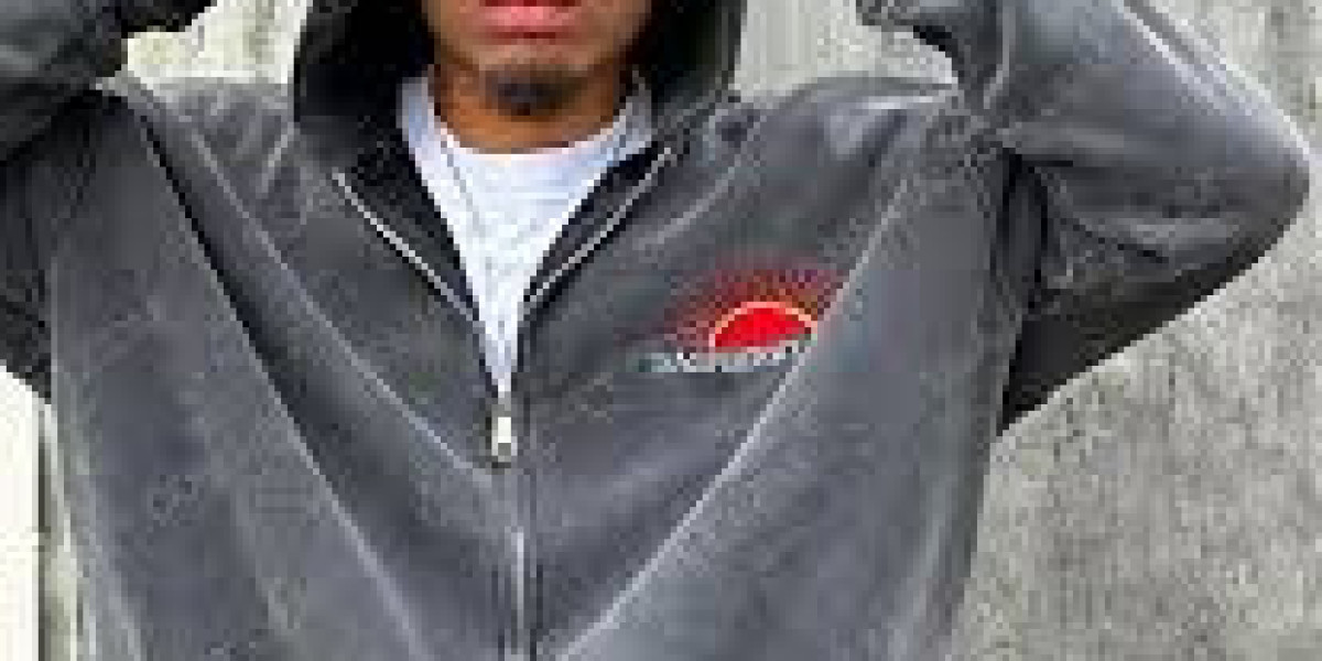 GV Gallery Clothing: Redefining Modern Streetwear with Artistic Luxury