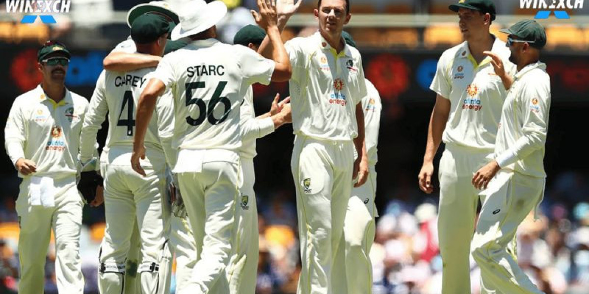 Ashes 2025 Opener: Australia Meets England in Perth’s Red-Ball Arena