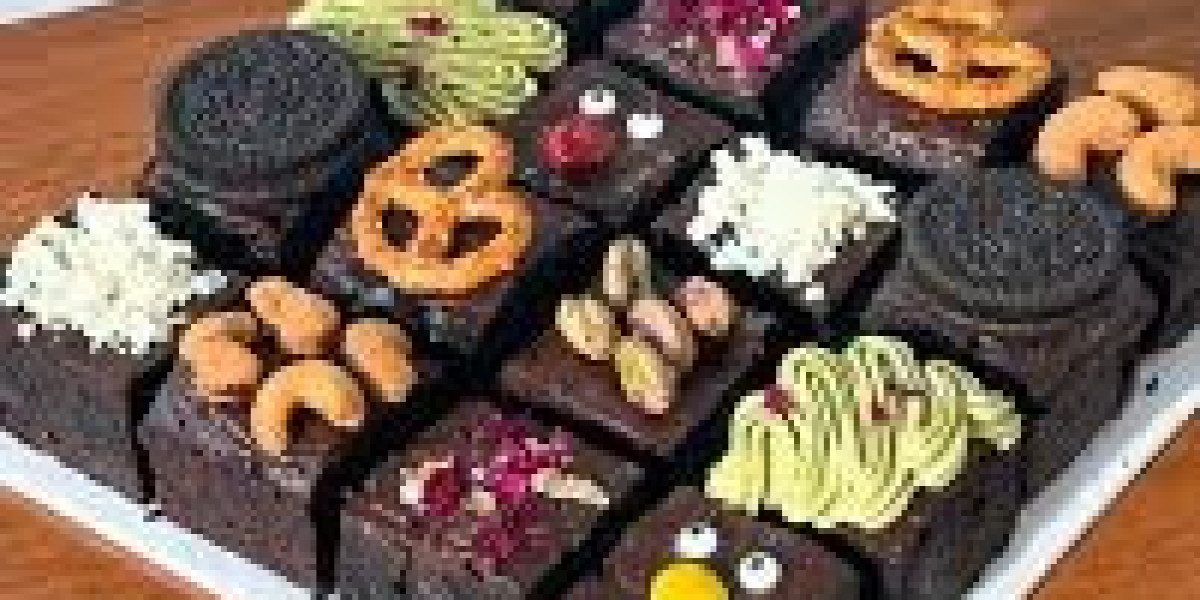 How a Christmas Day Brownie Box Makes the Perfect Holiday Dessert