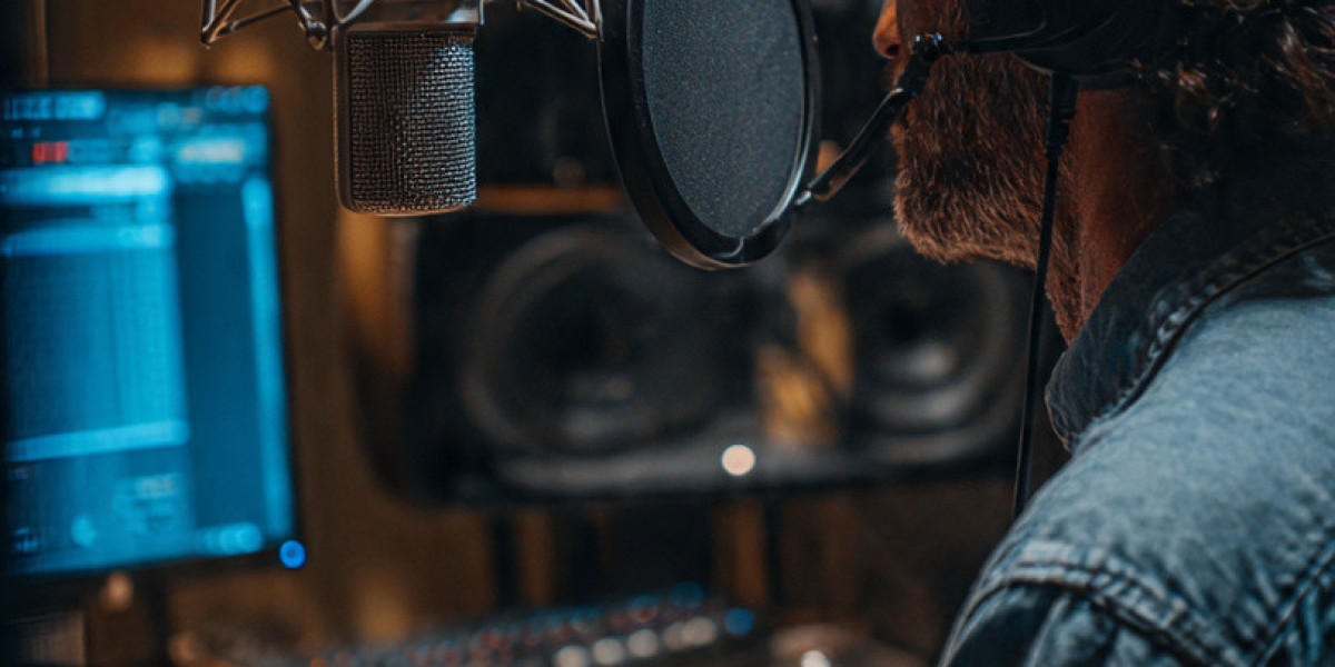 Podcast Starter Kit Guide for Professional Recording